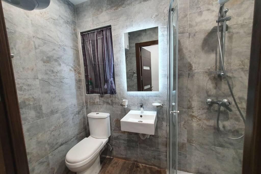Seaview 2 Double Bedroom Modern Apartment خليج سانت بول المظهر الخارجي الصورة